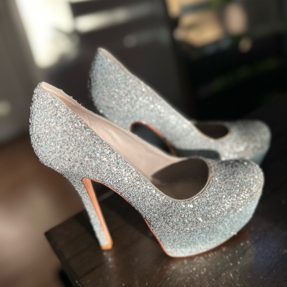 Alice & Olivia Silver Glitter Platforms